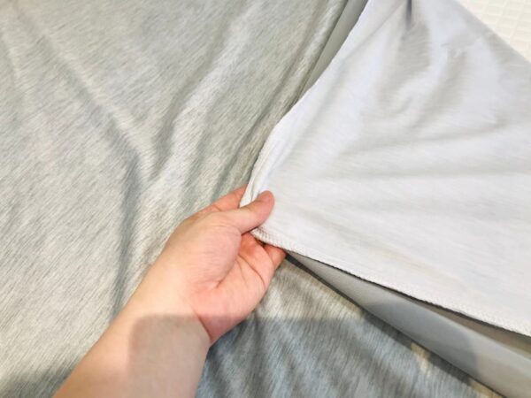 Ice Silk Waterproof Bedsheets - Image 15